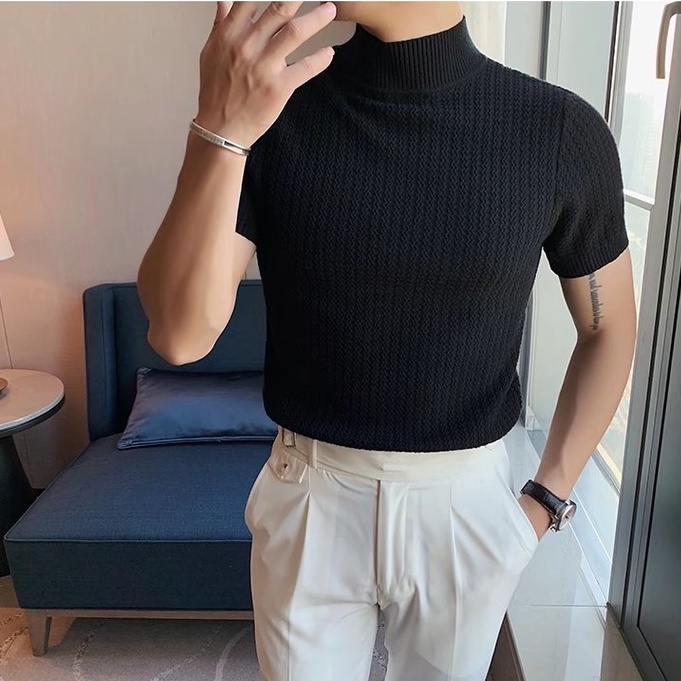 สีทึบผ้าไหมน้ําแข็งเสื้อแขนสั้นผู้ชายสไตล์เกาหลีสลิมฟิตสบายๆทีเสื้อครึ่งคอเต่าผ้าไหมน้ําแข็งด้านบน
