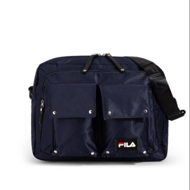 กระเป๋าสะพายข้าง แบรนด์ Fila แท้ 100%