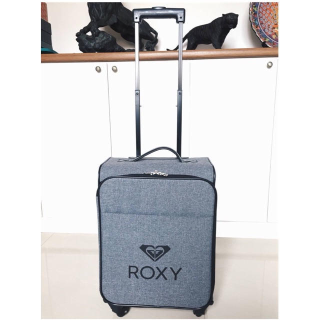 [พร้อมส่ง] 🔥 กระเป๋าเดินทาง 18 นิ้ว ยี่ห้อ Roxy มี 4 ล้อ หมุนได้ 360 องศา