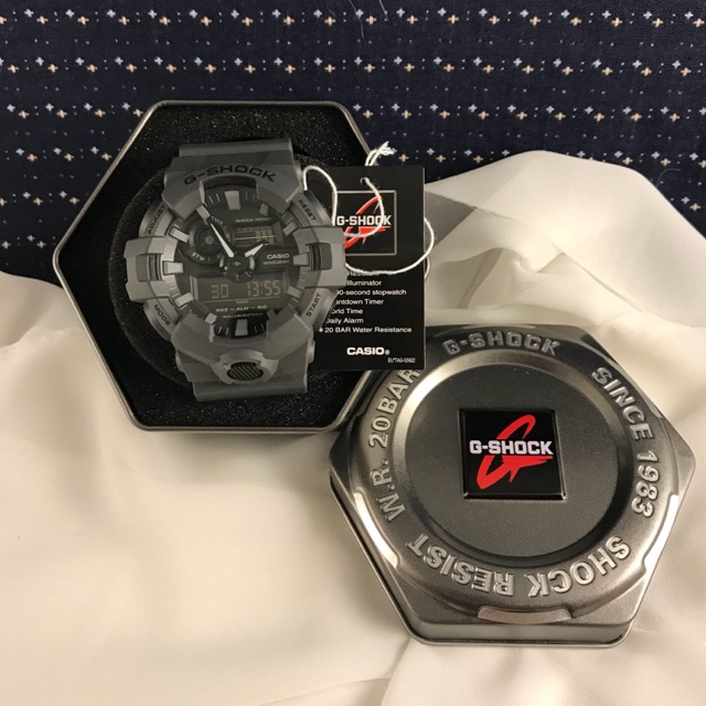 นาฬิกา casio gshock GA-700UC