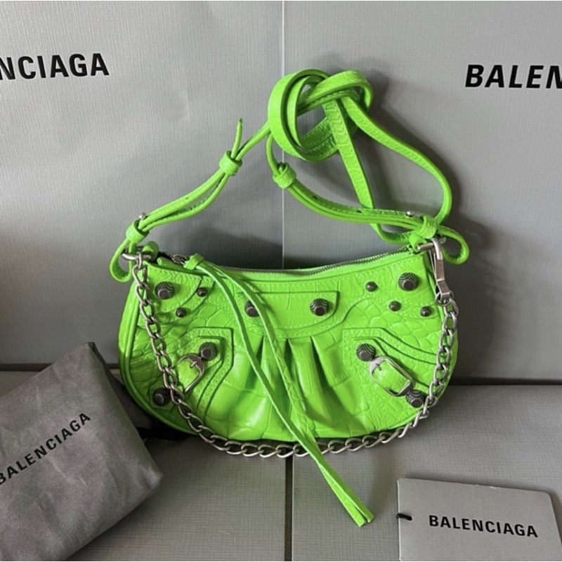 ของใหม่  Le Cagole Croc mini เขียว