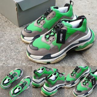 🔥Super SALE 🔥🔥
BALENCIAGA TRIPLE S
GREEN AND GREY