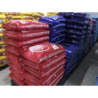 Ole (โอเล่) รสเนื้อ 1 สี อาหารเม็ดสำหรับสุนัข อายุ 1 ปีขึ้นไป ขนาด 10 KG