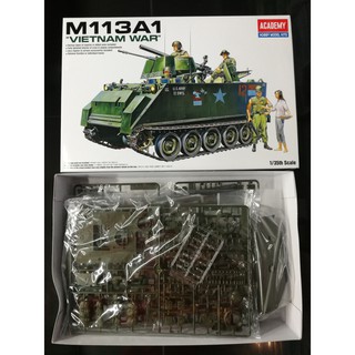 โมเดลประกอบ Academy Model 1/35 AC13266 M-113A1 A.P.C. Vietnam Version