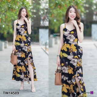 Maxi Dress เดรสยาว สายเดี่ยวไขว้สายด้านหลัง แต่งผ้าระบายและผ่าด้านข้าง