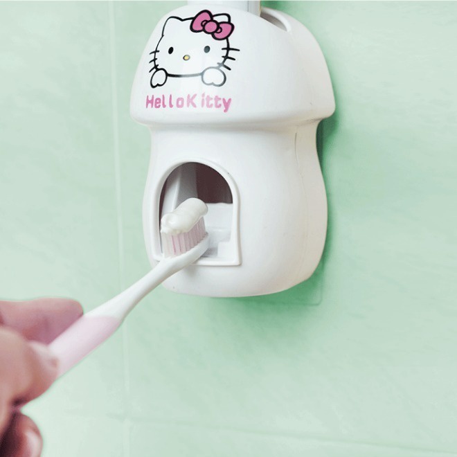 HelloKitty ห้องน้ํายาสีฟันอัตโนมัติ Squeezer สามสีตัวเลือกยาสีฟัน Squeezer ผู้ถือยาสีฟันยาสีฟัน Squeezer Squeezer ยาสีฟัน S