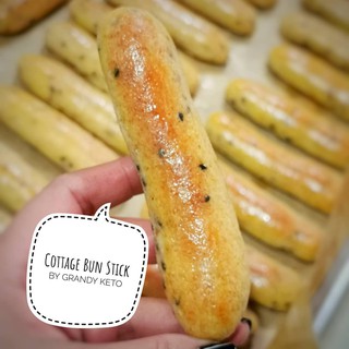 Cottage Bun Stick ขนมปังคอจเทจชีส-ขนมคีโต by Grandy Keto