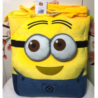 กระเป๋า มิเนี่ยน Minion Universal Japan ของ🇯🇵แท้ มือ 1 ขนาด ไม่รวมหูหิ้วยาว 41 CM และรวมหูหิ้วยาว 62 CM กว้าง 37 CM