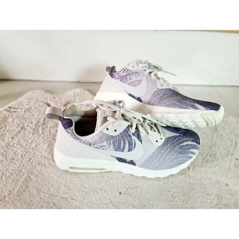 รองเท้าผ้าใบ NIKE AIR US9 26cm แท้💯🌷🍀