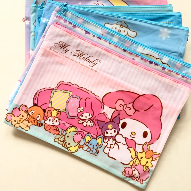 แฟ้มซานริโอ้ sanrio มีซิป 2 ช่อง เลื่อนดูลายเพิ่มเติมด้านขวา