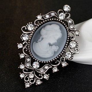 เข็มกลัด Gray Vintage Cameo