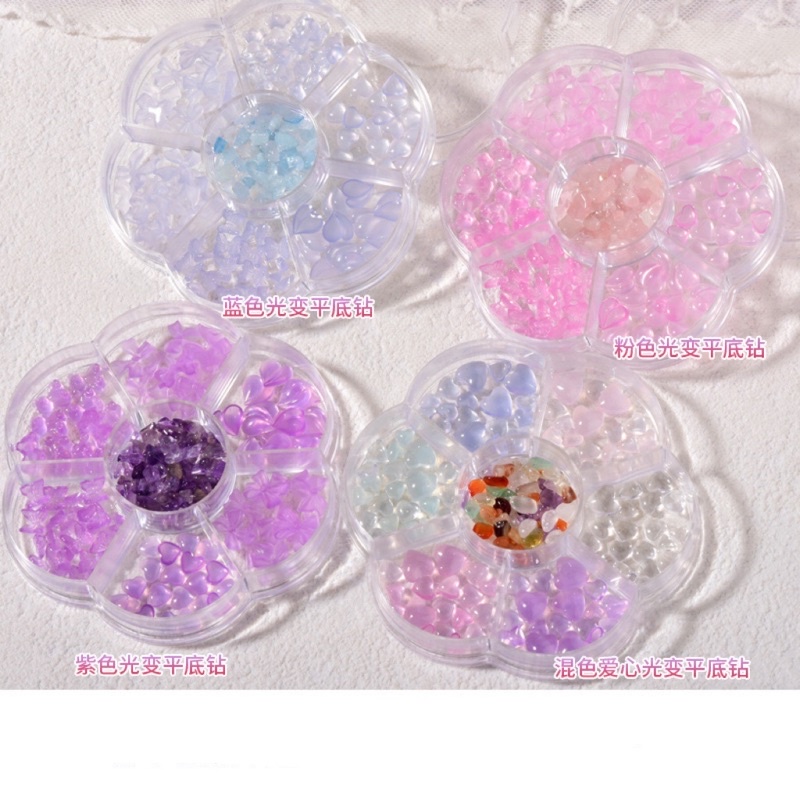 อะไหล่หัวใจสีพาสเทลน่ารักหวานๆมี 4สีให้เลือก(อะไหล่สีจะชัดขึ้นเมื่อโดนแสงแดด ) 🌸พร้อมส่ง🌸
