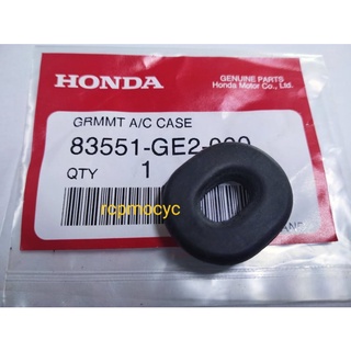 ยางรอง ยางยึดแฟริ่ง ยางใต้ถังน้ำมัน HONDA 83551-GE2-000 **ไม่มีถุง**