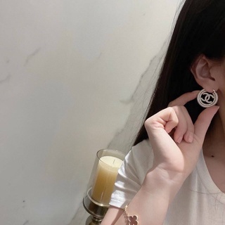 Chanel Earring ต่างหูชาแนลงาน 1:1 เหมือนของแท้เป๊ะๆค่ะ รับรองงานสวยมากกกกก ดูหรู ดูผู้ดีสุดๆ