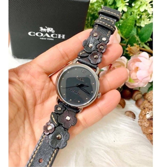 (ผ่เน0%) นาฬิกา COACH 14502745 DELANCEY ANALOG CASUAL QUARTZ WOMEN'S WATCH สายหนังสีดำ รูปดอกไม้ หน้าปัดกลม 36 มม.