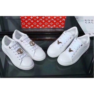 Louis shoes พร้อมส่ง อุปกรณ์ครบพร้อมกล่อง