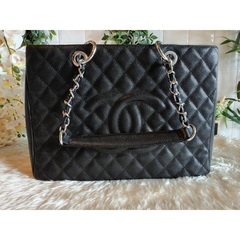 Chanel gst black cavier