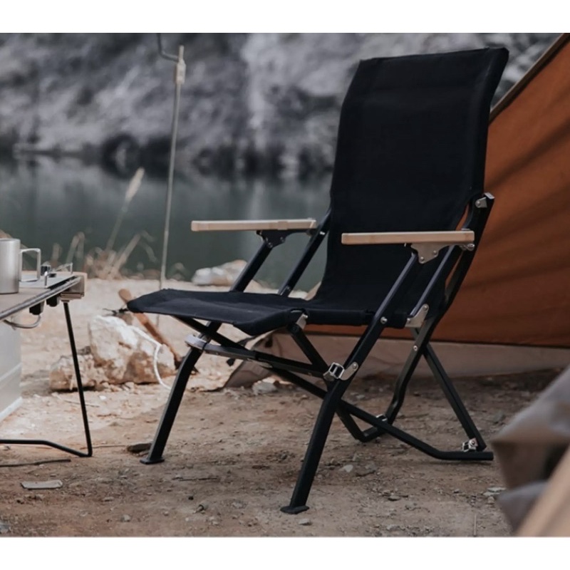 เก้าอี้พับ Low Chair ยี่ห้อ TNR Camping โครงสร้างอลูมิเนียม ผ้าแคนวาส พร้อมกระเป๋าจัดเก็บ