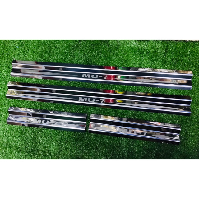 ชายบันไดสแตนเลส Isuzu Mu-7 2008 2009 2010 2011