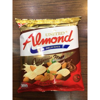 Almond 2​ tone chocolatate บรรจุ50​เม็ด