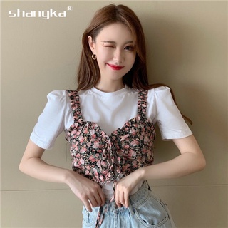 ฤดูร้อนใหม่สไตล์เกาหลีสีขาวเรียบง่ายแขนสั้นผู้หญิงเสื้อยืดแขนสั้นลายดอกไม้หวานสายเดี่ยวขนาดเล็กเสื้อสองชิ้น เสื้อครอปท็อป