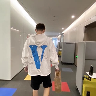 เสื้อกันหนาว มีฮู้ด พิมพ์ลาย VLONE Fighter ทรงหลวม สไตล์คลาสสิก แฟชั่นอเมริกัน สําหรับผู้หญิง