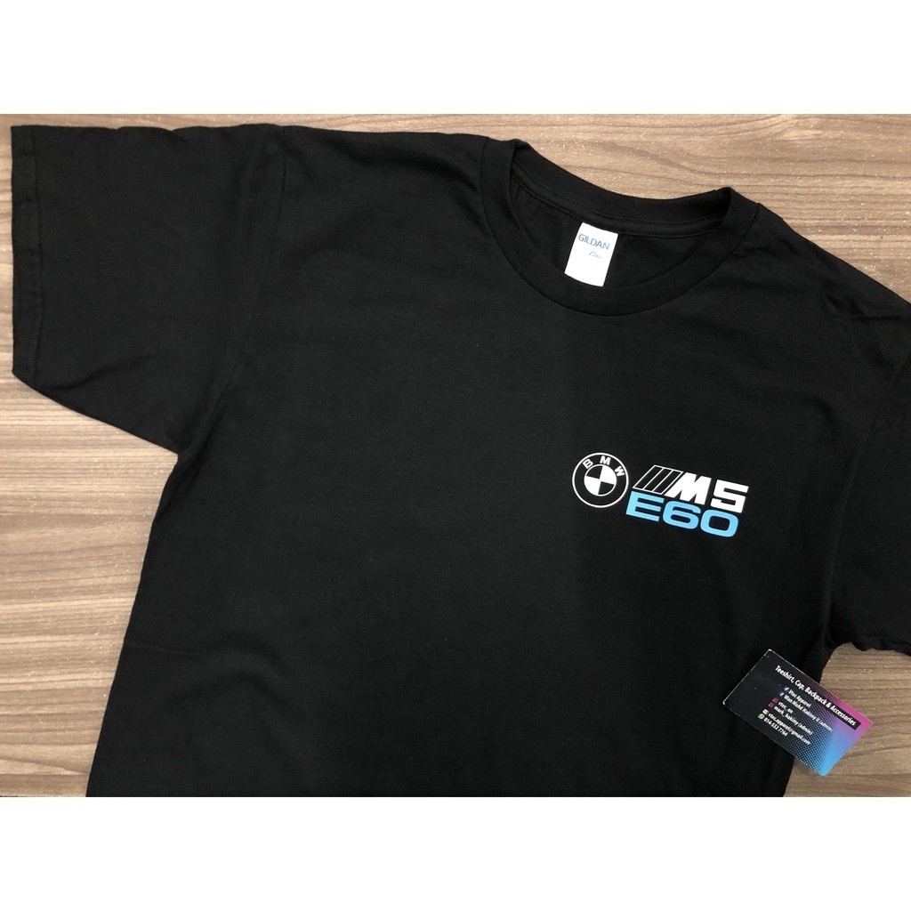 BMW M5 E60 Limited *REAR D2 (เสื้อยืดสีดํา)