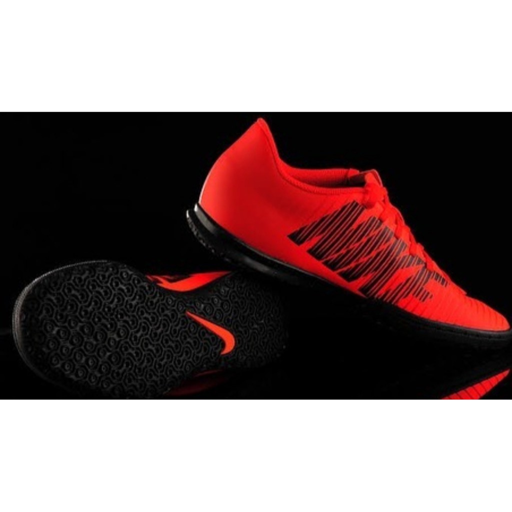 nike mercurial vortex 3