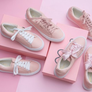 Woo รองเท้าผ้าใบแบรนด์ไทย สายคิ้วท์ รุ่น Twinkle Soft Salmon Pink Sneaker สีชมพูอมส้ม