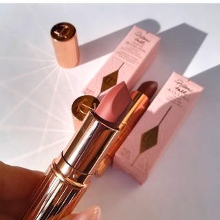 CharlotteTilbury lipstick Matte Revolution ( 3.5g ) - สี  Pillow talk medium