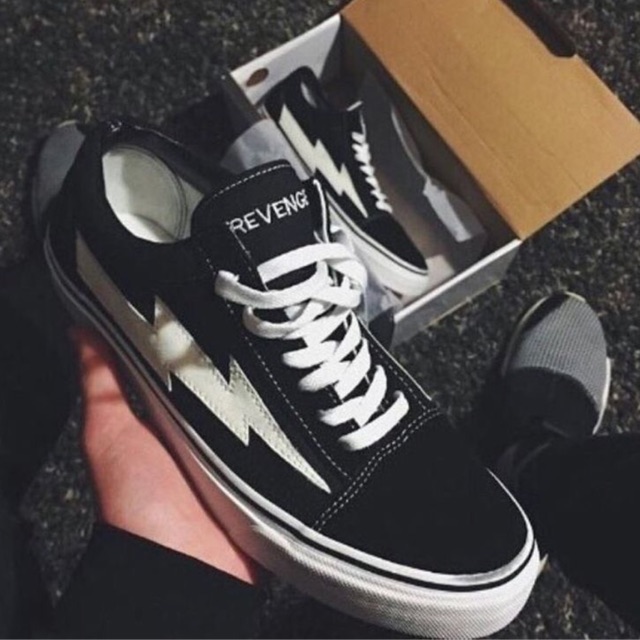 X storm vans 