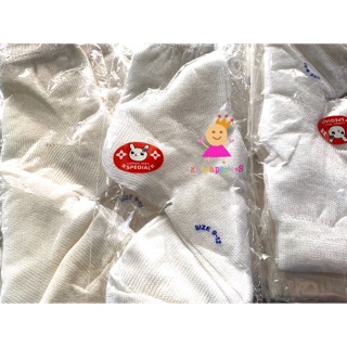 ลดราคา เลอะๆบางคู่ ดูรูปก่อน ถุงเท้า ถุงเท้าสีขาว ฟรีไซส์ ข้อสั้น เนื้อ cotton 100% แพคละ 12 คู่