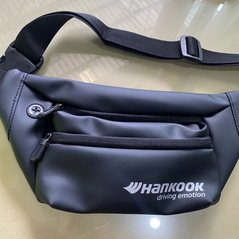 กระเป๋าคาดอก กันน้ำ ของพรีเมี่ยม Hankook🏁ลิขสิทธิ์แท้💯