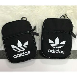 กระเป๋าสะพาย Adidas