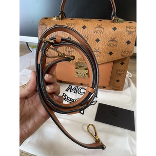 ของแท้ NEW MCM Medium Patricia Visetos Coated Canvas Satchel - Congac พร้อมส่งทันที