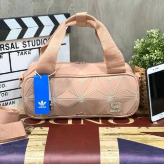 กระเป๋ถือ/สะพาย Adidas 3D Duffle crossbody &amp; handbag