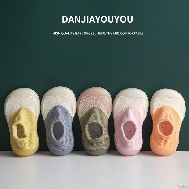 DOUMA รองเท้าระบายอากาศแบบนุ่มน่ารักแฟชั่นสําหรับเด็ก