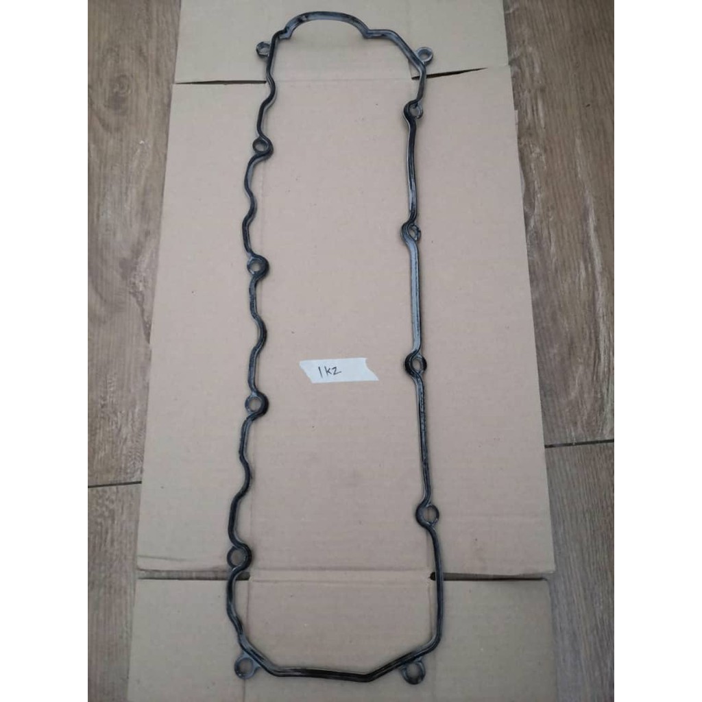 ฝาครอบวาล์ว GASKET TOYOTA 1KZ PRADO KZJ95 11213-67010