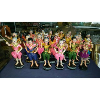 กุมารทอง กองทัพกุมาร ทรงท่าลีลาเลิศ แต่งผ้าชุดไทยสวยงาม