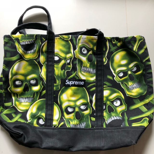 supreme skull pile tote