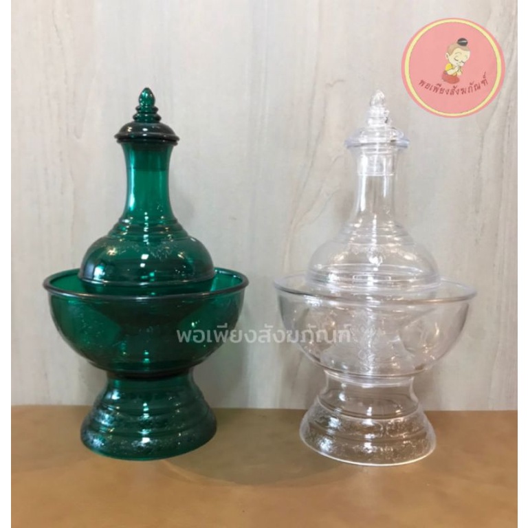 กรวดน้ำพลาสติก​แบบใส​ ผลิต​จาก​พลาสติก​อย่างดี​ เกรดเอ​ มีลวดลาย​สวยงาม​น่า​ใช้​