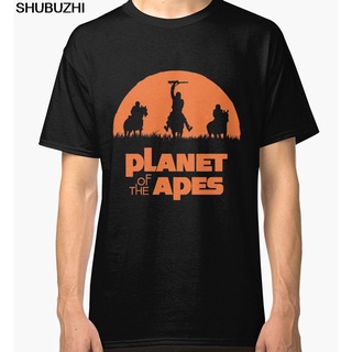 เสื้อยืดแขนสั้น พิมพ์ลาย PLANET OF THE APES สีดํา สําหรับผู้ชายสามารถปรับแต่งได้