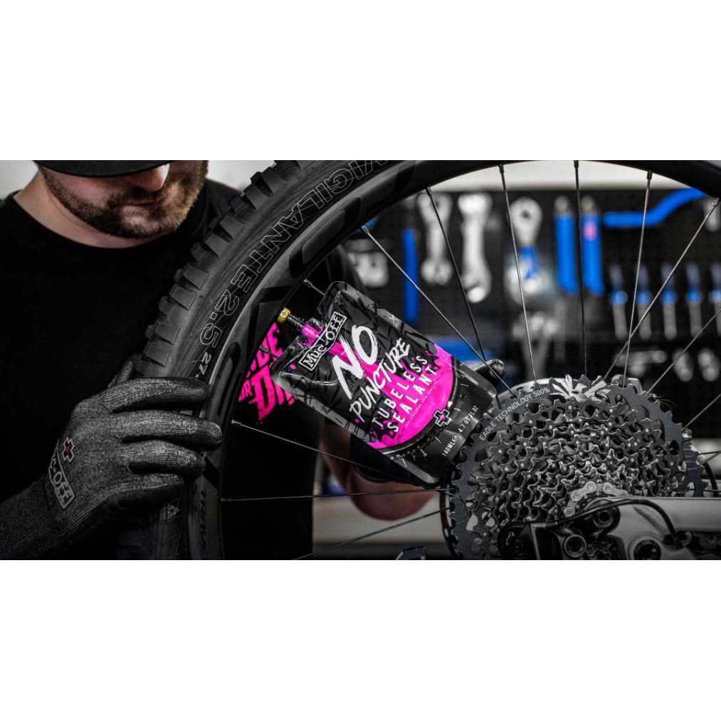 Muc-Off NO PUNCTURE HASSLE TUBELESS SEALANT 140 mlน้ำยากันยางรั่ว | Shopee  Thailand