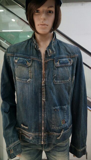 Diesel jacket jeans ยีนส์ฟอกสนิมเซอรๆ์สุดเท่ห์  ของแม่ค้าเก็บสะสมมาหายาก สภาพเหมือนใหม่