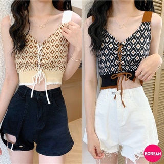 🎀Korean Fashion🎀เสื้อครอปไหมพรม คอวีอกแต่งเชือกผูก ลายดอกสี่เหลี่ยม 2 สี สไตล์เกาหลีน่ารัก