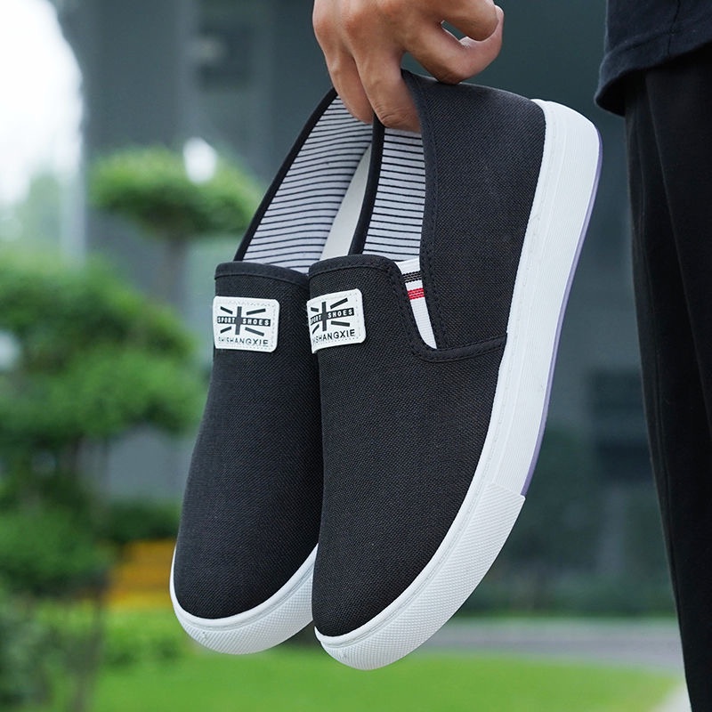 ส่งเร็ว🚚39-44 รองเท้าผู้ชาย ดำ/เทา แฟชั่น สลิปออน นำเข้า ราคาถุก ผู้ชาย ผ้า ไม่มีเชือก B-055