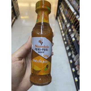 ซอสหมักไก่ย่าง และจิ้มอาหาร รสเผ็ดกลาง ตรา นานโด้ส์ 125 G. Medium Peri - Peri Sauce ( Nando’s Brand )