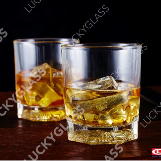 {ใบละ19 บ.} LUCKY GLASS แก้ววิสกี้ ทรงก้นมงกุฏ ขนาด 9.1 oz./ 260 ml ** Crown Tumbler 9.1 oz. **