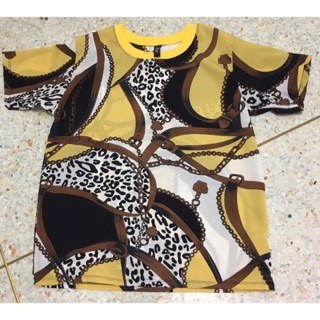 เสื้อแขนสั้นลายคลาสสิค