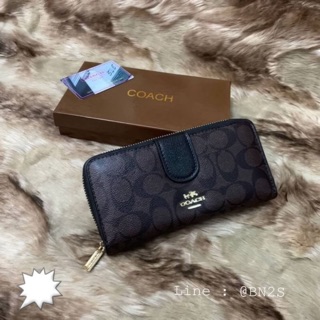 Coach Wallet ใบยาว 2 พับ ซิปรอบ